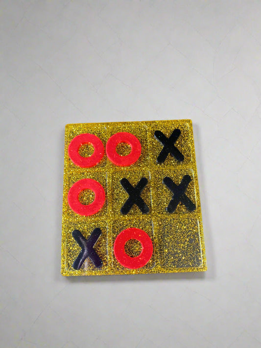 Tic-tac-toe small